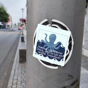 Squid Against Racism - Sticker - No racism