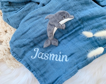 personalisiertes Musselintuch Delfin | Geschenkidee Baby Kind mit Namen | Spucktuch | Schmusetuch | Mulltuch | Tuch mit Name