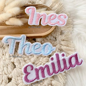 Large embroidered names | Font 1 | Iron-on patch | XXL iron-on name | White felt appliqué | Patch | School enrollment | School cone image 4