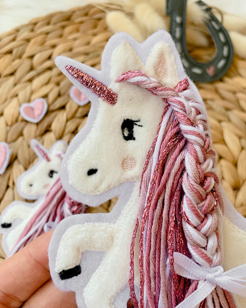 Applikation Einhorn Mit M hne Rose Rosa Wei Einh rner Mit Wollm hne applikation-einhorn-mit-m-hne-rose-rosa-wei-einh-rner-mit-wollm-hne