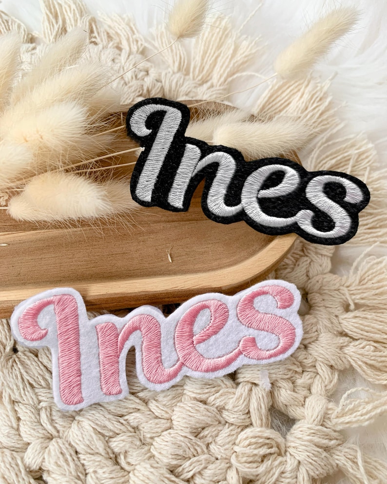 Large embroidered names | Font 1 | Iron-on patch | XXL iron-on name | White felt appliqué | Patch | School enrollment | School cone image 5