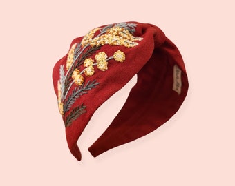 Collectie: Prachtige hoofdband met aan beide kanten met de hand geborduurde bloemen, cadeau voor haar