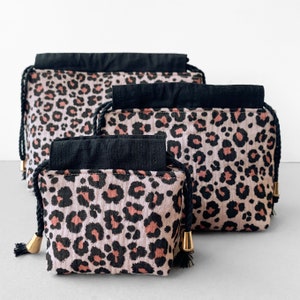 Japanischer Kinchaku Beutel Leo Rose, Schminktasche, Schminkbeutel