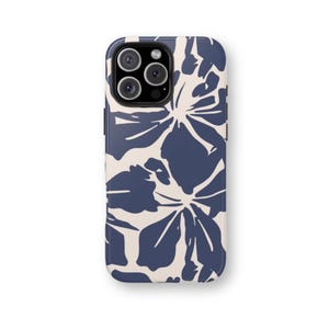 ブルーフローラル スマホケース iPhone 16 Pro Max 15 Plus 14 Pro iPhone 13 12 Mini iPhone 11 可愛い抽象花柄 キュートな美的スマホカバー