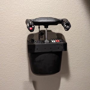 Honeycomb Alpha Wall Mount