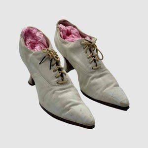 Edwardian Linen Canvas Lace Up Shoes c.1900s/1910s