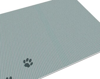 Schnunkes Napfunterlage – Schlabbermatte S18 – 450 x 350 mm – für Hunde und Katzen – 100% recycelbar – Made in Germany