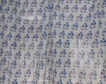 Katoenen gordijnen met kameelprint: transparante stof met Indiase blokprint