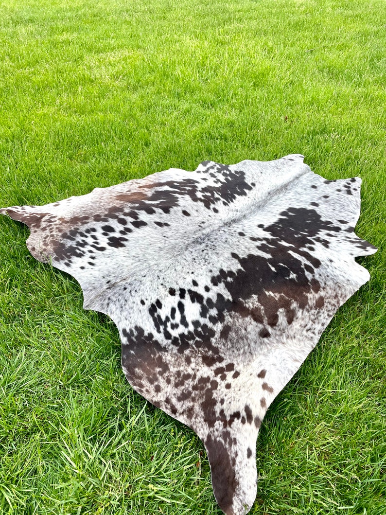 Genuine Tricolor Cowhide Rug, Speckled Brazilian Cow Hide Rug image 7