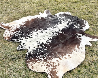 Genuine Brown and White Speckled Cowhide Rug, Brazilian Hide (5x5)
