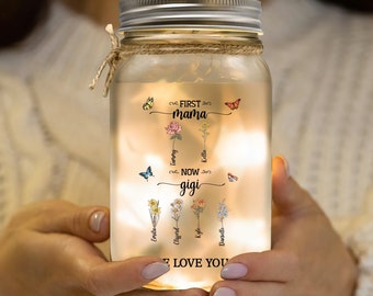 Eerste moeder nu oma We houden van je, gepersonaliseerde Mason Jar Light, cadeau voor moeder, oma, maandbloem, kleinkinderen namen cadeau, aangepaste bloem