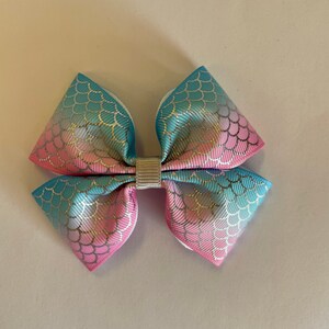 Mermaid blue and pink 3.5 inch hair bow