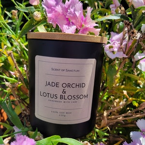 Jade Orchidee & Lotusblüte duftende Sojakerze. 100% Sojawachs. Handgemachte Kerze. Frühlingsduft. Geburtstagsgeschenk für Ihn oder für Sie. Weihnachten.