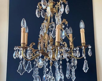 Magnificent Italian bronze chandelier with crystal pendants