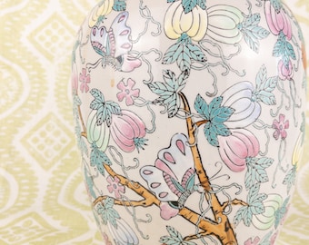 Chinoiserie butterflies XL size temple jar