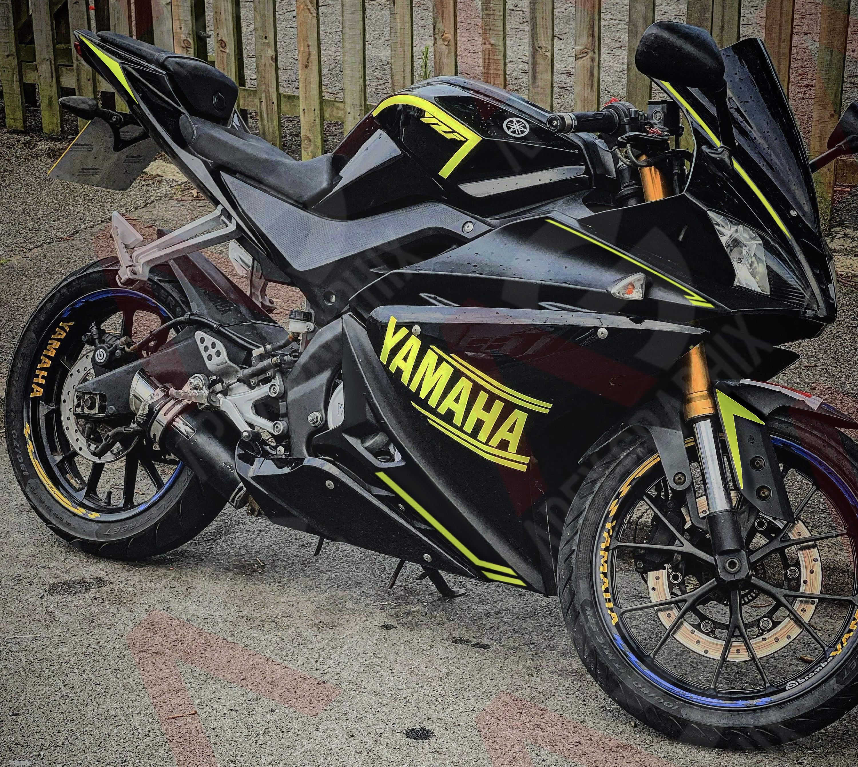 Yamaha YZF-R125 Special Custom Bike