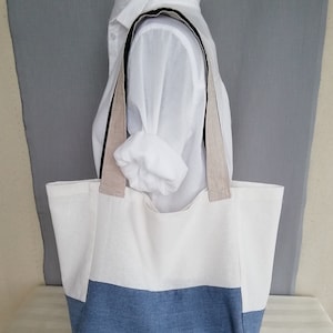 Tote bag