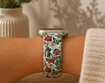 Correa de reloj Cottagecore con diseño de mariposa y hongo, compatible con Apple Watch, Samsung y Garmin.