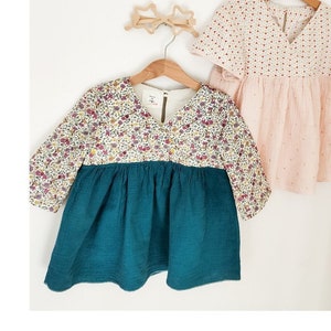 Blouse en double gaze et coton liberty pour petite fille image 1