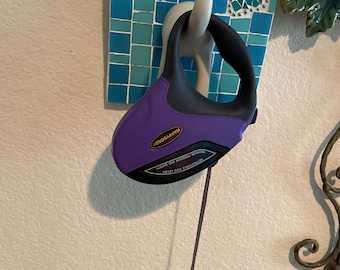 Fancy, fun, and functional dog tail hanger for your pet leash, hat, keys, or scarf helps keep you organized.