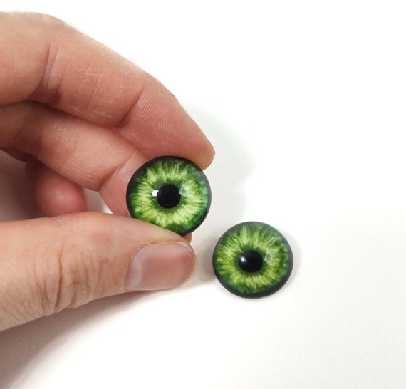 Bright Green Coyote CW8 Taxidermy Eyes, Glass Eyes, Craft Eyes