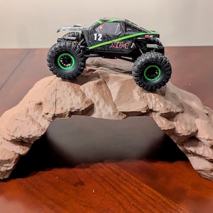 RC Crawler Rock Bridge Obstacle for 1/18th 1/24th scale trucks