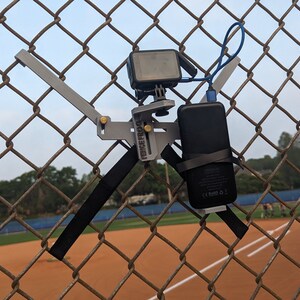 Fence Frog - Fence mouting solution for Gopros, Mevos, cellphones and more