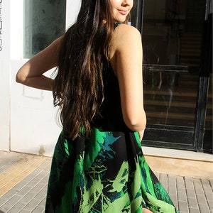 Printed Trapeze Dress in Black & Green