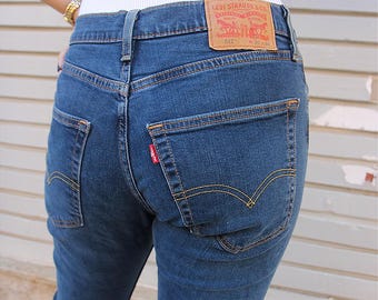 Levi’s 512 Slim Fit Jeans | Mid-Rise Denim | Classic Five-Pocket Style | Modern Everyday Fit | Zipper Fly Jeans