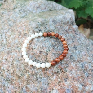 Pulseira de contas de cristal com pedra preciosa de jacarandá e angelita Pulseira elástica de contas Boho com cristais de cura Vibrações de praia Presente de amizade para ela