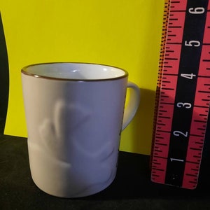 White 18 oz Tall Lidded Ceramic Latte Mug - Caribou Coffee