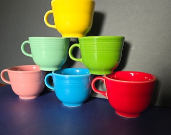 tazas de cerámica fiesta vintage en varios colores
