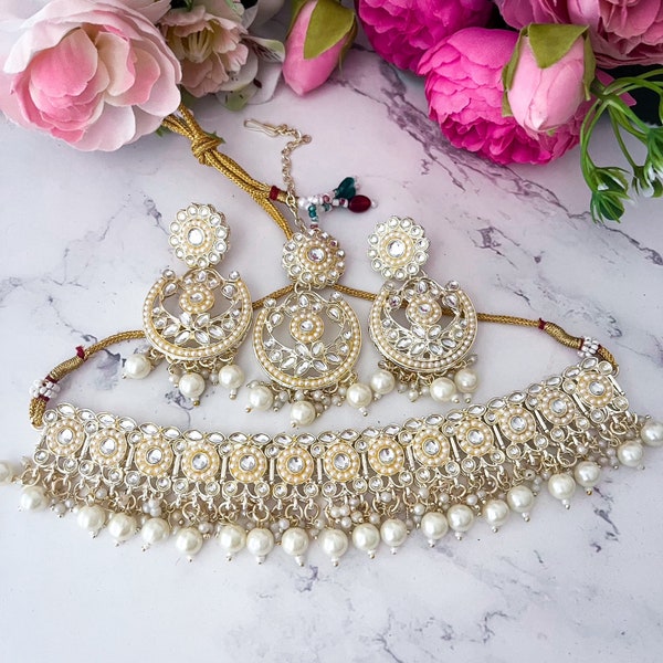 White Floral Kundan Choker Necklace Earrings and Maang Tikka Set Indian Jewellery Set