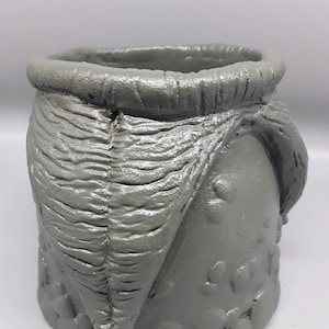 Alien Xenomorph Egg Pod Planter, Resin Planter, Alien, Xenomorph, Face Hugger Pod, Alien Pod