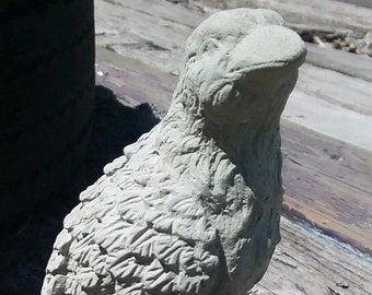 Very Detailed Statue of a Crow on Ball, Concrete Statue, Garden Statue, Garden Decor, Bird Statue,