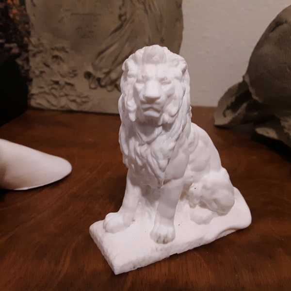 Lion Small Sitting Resin Statue, Lion, Lion Statue, Resin