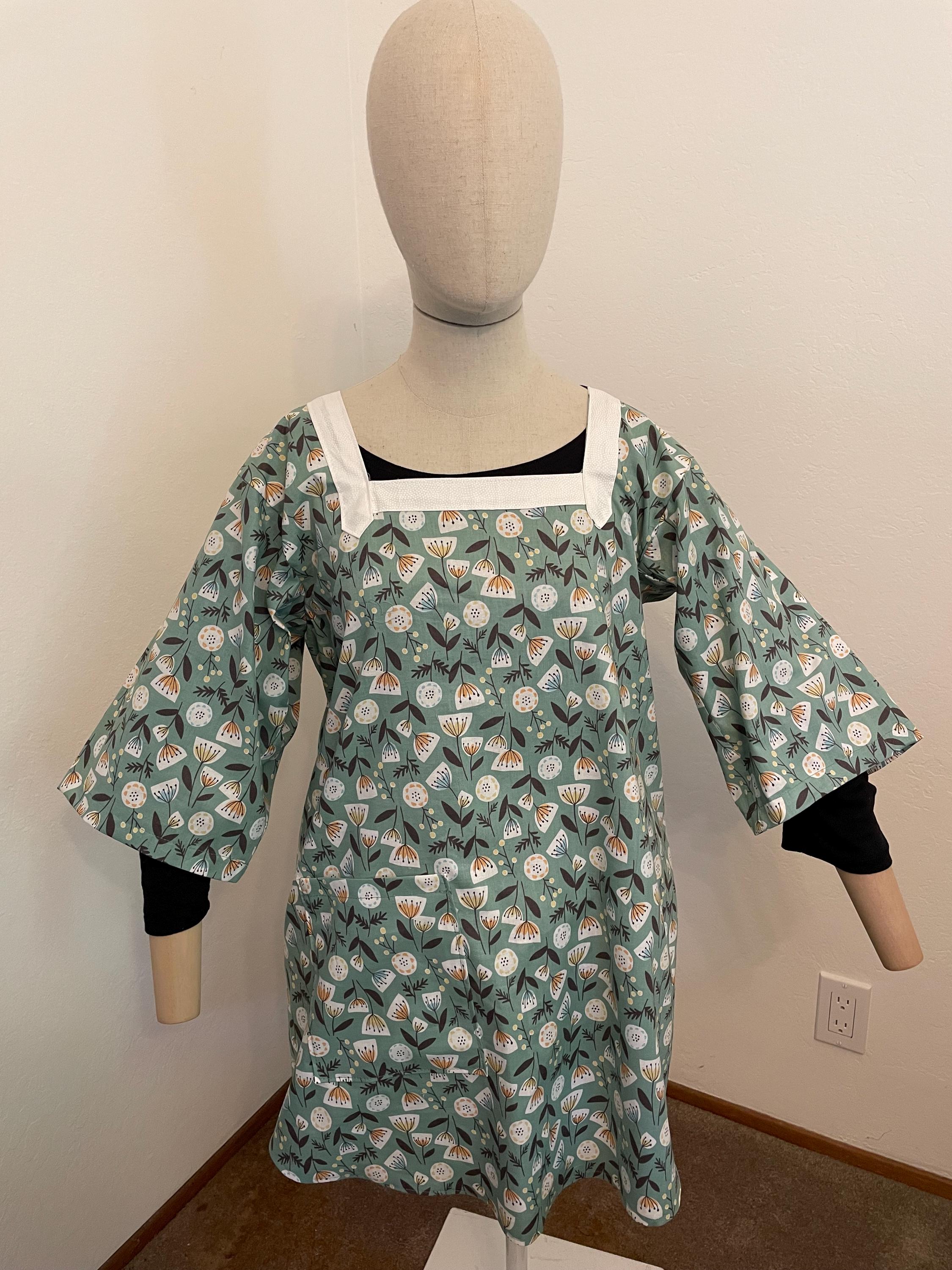 まま Mama San Custom まま Mama San Custom Tiny Darumas Mama San Apron - Etsy