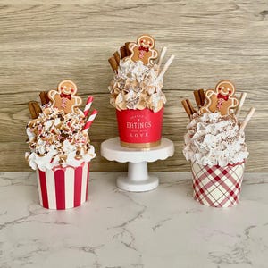 Gingerbread Cinnamon Stick Cupcake