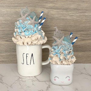 Sandy Beach Mug Topper