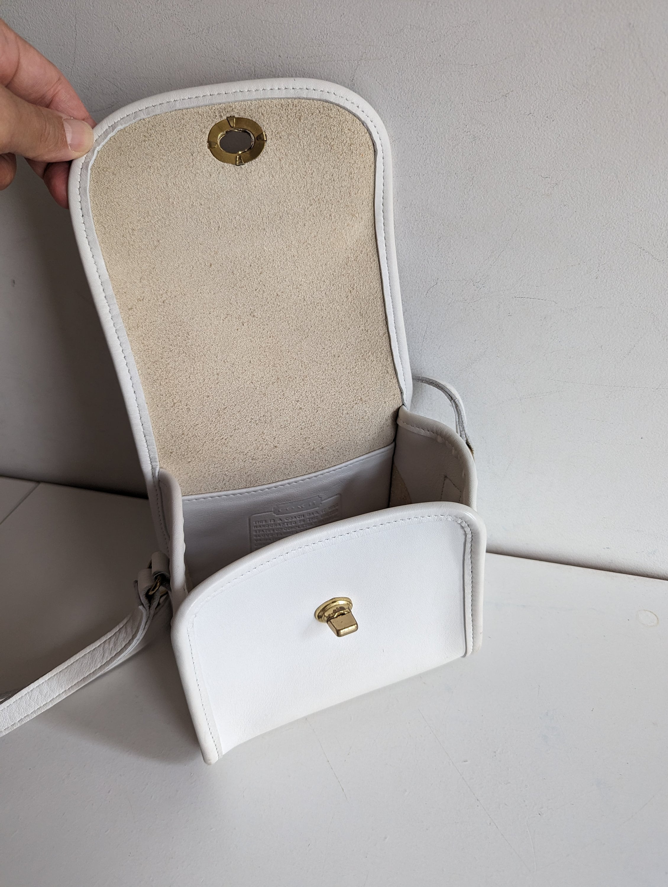 バッグ vintage coach Emmie Flap bag 9018 Vintage Coach Emmie Flap Bag in Black 9018 - Etsy