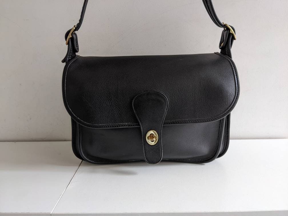 Vintage Coach Change Purse Black がま口 COACH VINTAGE MADISON FRAME KISSLOCK MINI BLACK LEATHER