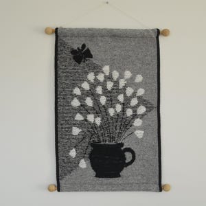 Finnish wall hanging Hanhisalon Kutomo oy vintage wool tapestry Woven wall tapestry grey black Mid century Scandinavian home decor weaving