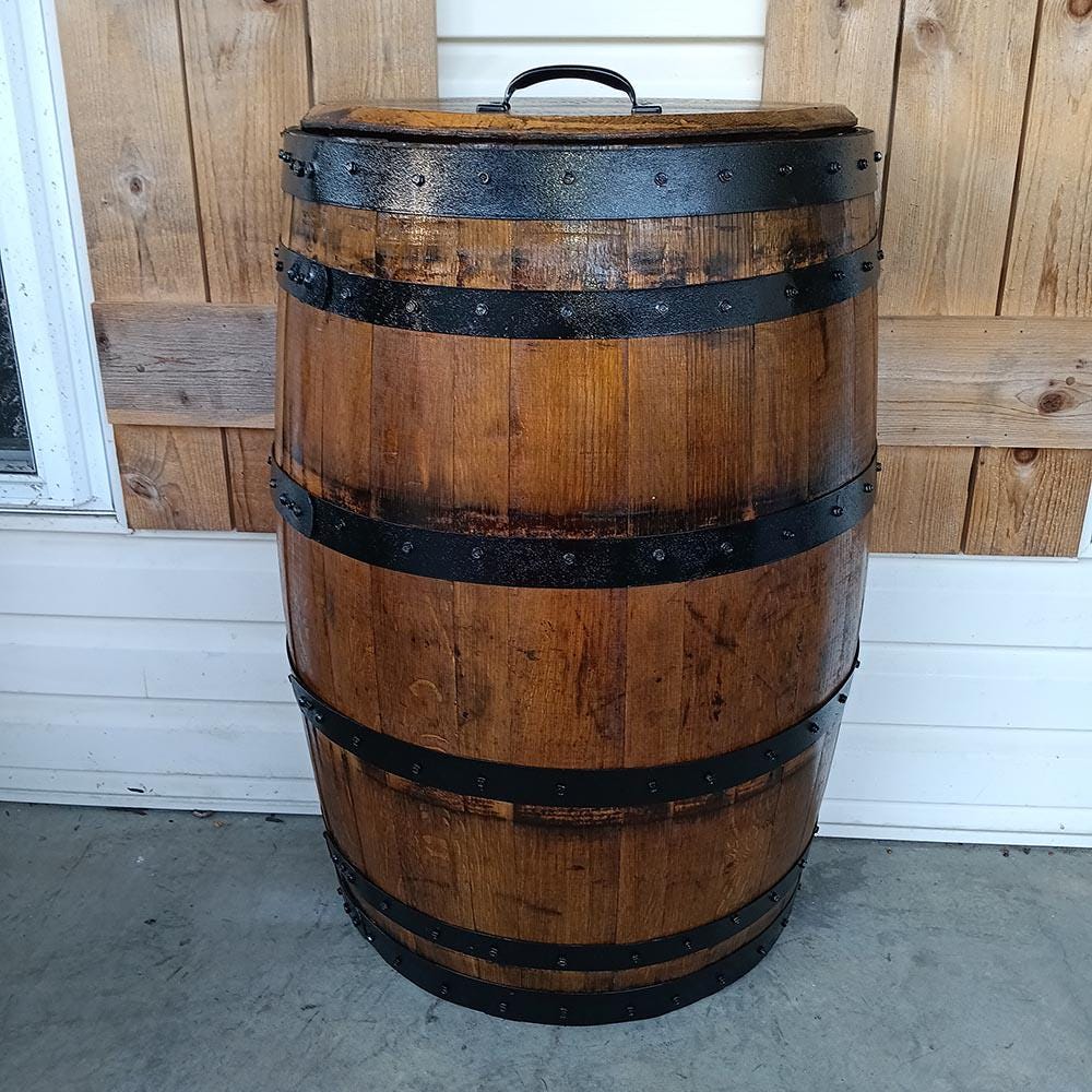 Cubierta para bote de basura de barril de whisky: contenedor de  almacenamiento de madera de medio barril - Etsy México, image size:1000x1000