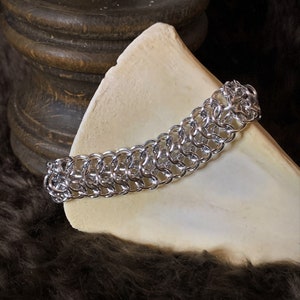 Alligator back weave Chainmail Bracelet, handmade bracelet |Chainmail bracelet, Gothic bracelet|