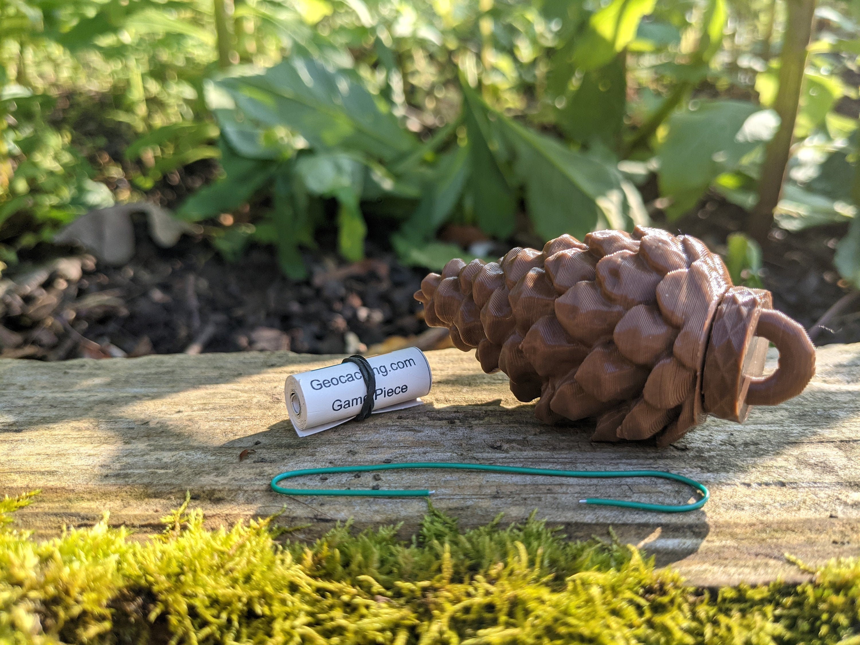 CONTENITORI GEOCACHE TUBO Mimetico. Pronto Da Posizionare Con Tronchi - Foto 9