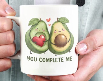 Avokado You Complete Me-mugg, avokado-kaffekopp för alla hjärtans dag, roliga söta romantiska presenter, avokadoälskare, present till henne, till honom
