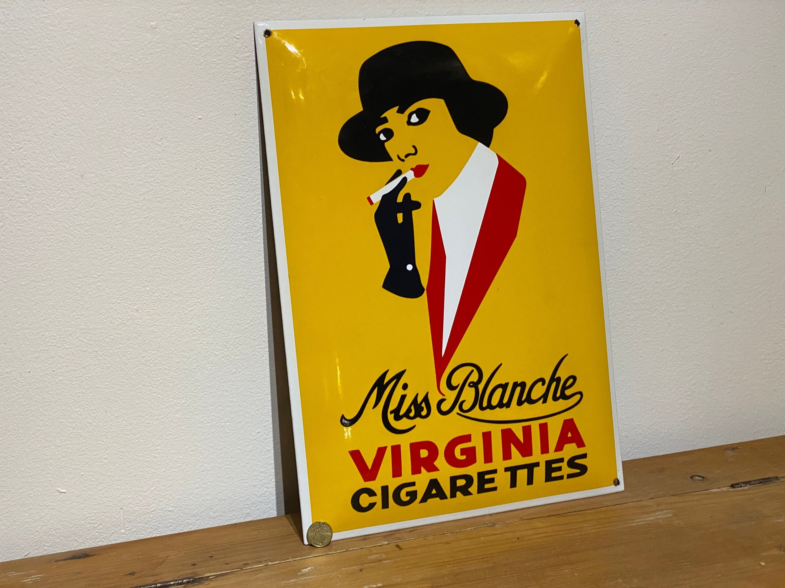 miss cigarettes Vintage Miss Blanche Virginia Sigaretten Emaille Teken