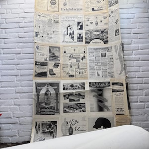 Papel pintado hecho a mano - Carteles publicitarios vintage originales pegados en rollos de papel de fibra de vidrio