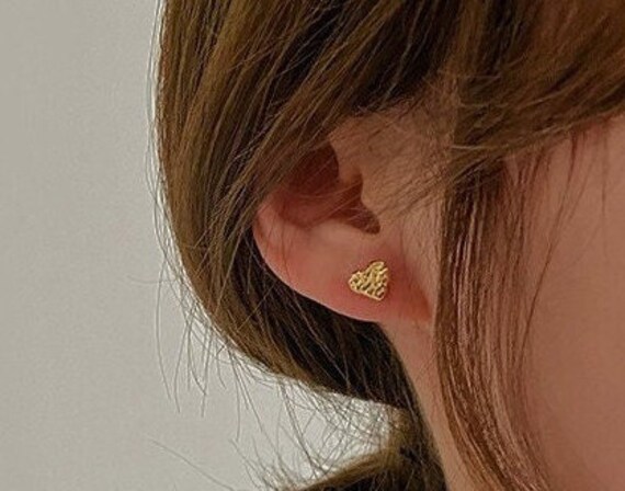 Love Gold Foil Stud Earrings Gold Heart Earrings Baroque Style