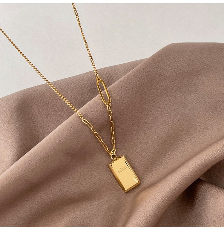 Rectangle bar necklace online